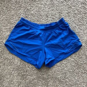 Women's Lululemon Blue mid-rise hotty hot Shorts